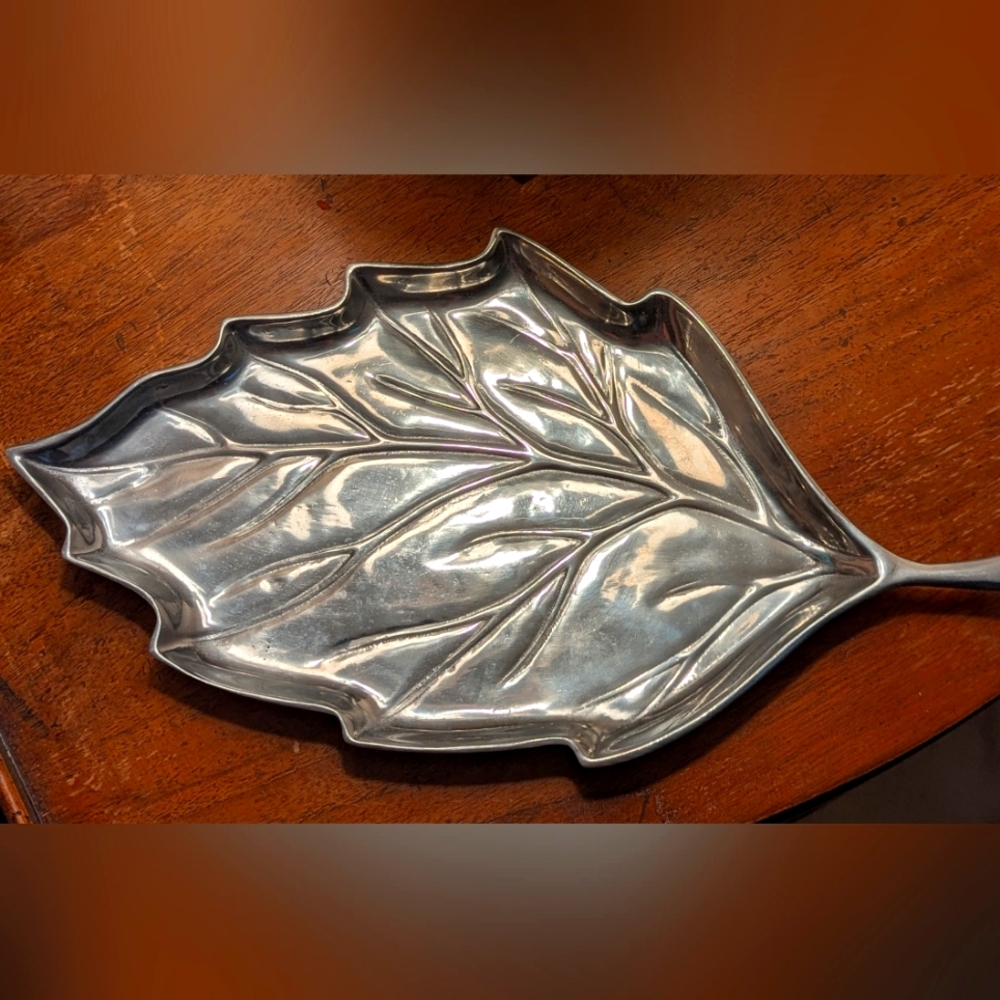 Fitz And Floyd Pewter Leaf Tray